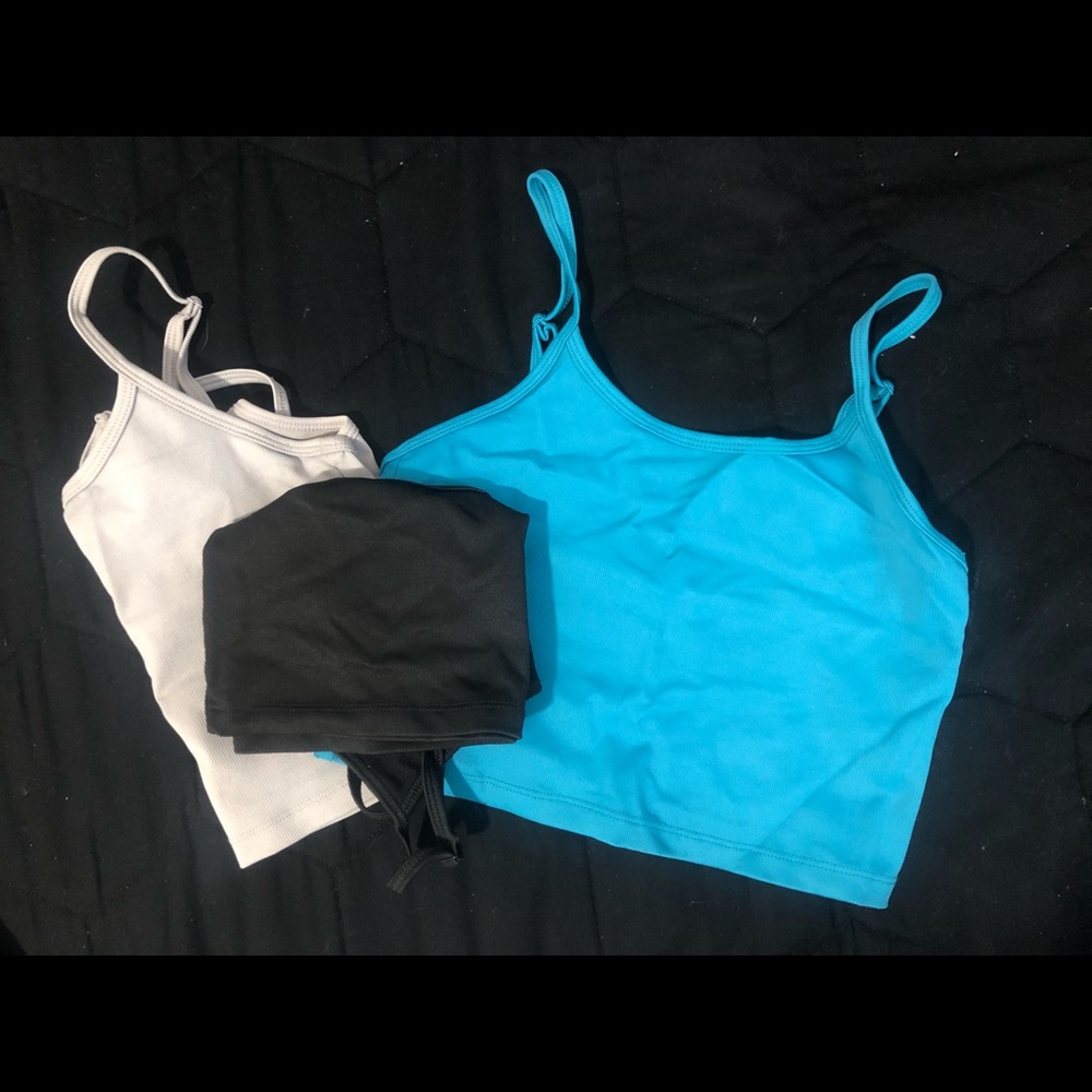 Set of 3 key tanks M Balance Athletica